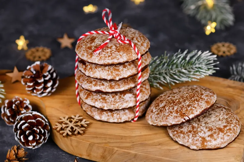 Lebkuchen (German Gingerbread Cookies)