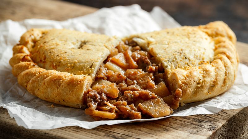 Cornish Pasty vs. Devon Pasty