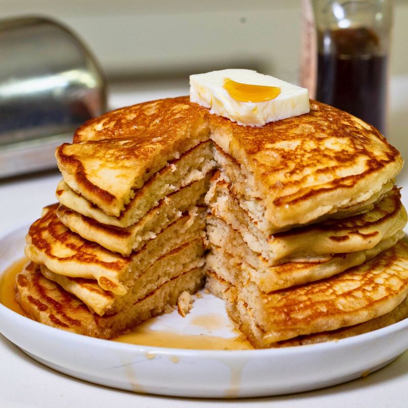 Classic Buttermilk Pancakes With Maple Syrup