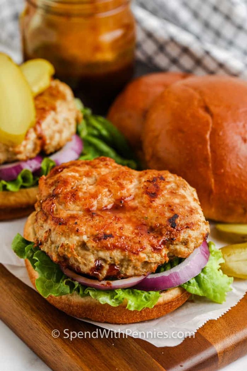 Air Fryer Turkey Burgers