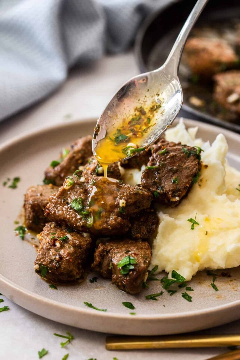 Air Fryer Garlic Butter Steak Bites