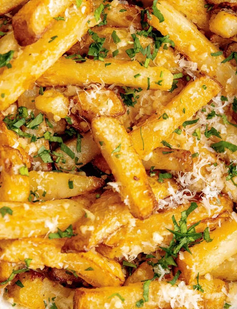 Air Fryer Garlic Parmesan Fries