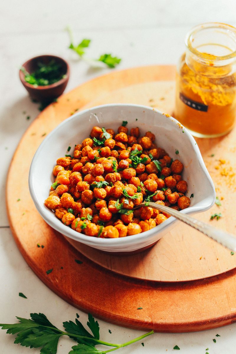 Crunchy Baked Chickpeas