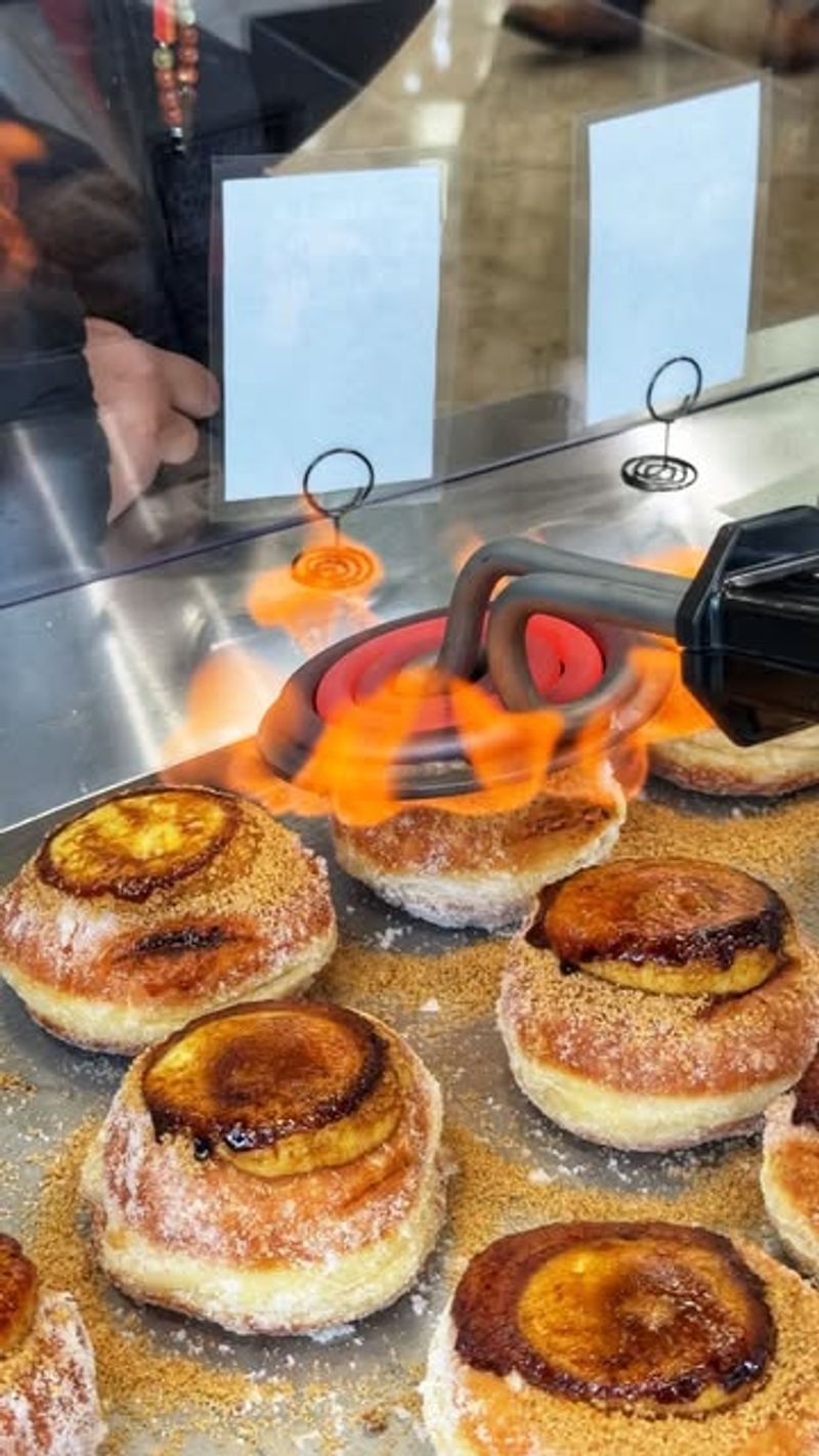 Elnecot Bakery at Mackie Mayor