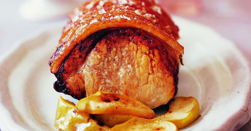 Slow Roast Pork Belly With Apple Sauce