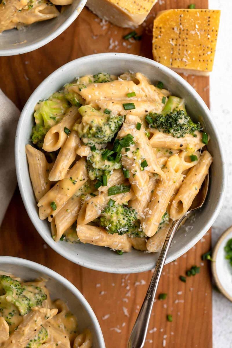 Creamy Broccoli and Cheddar Pasta Bake