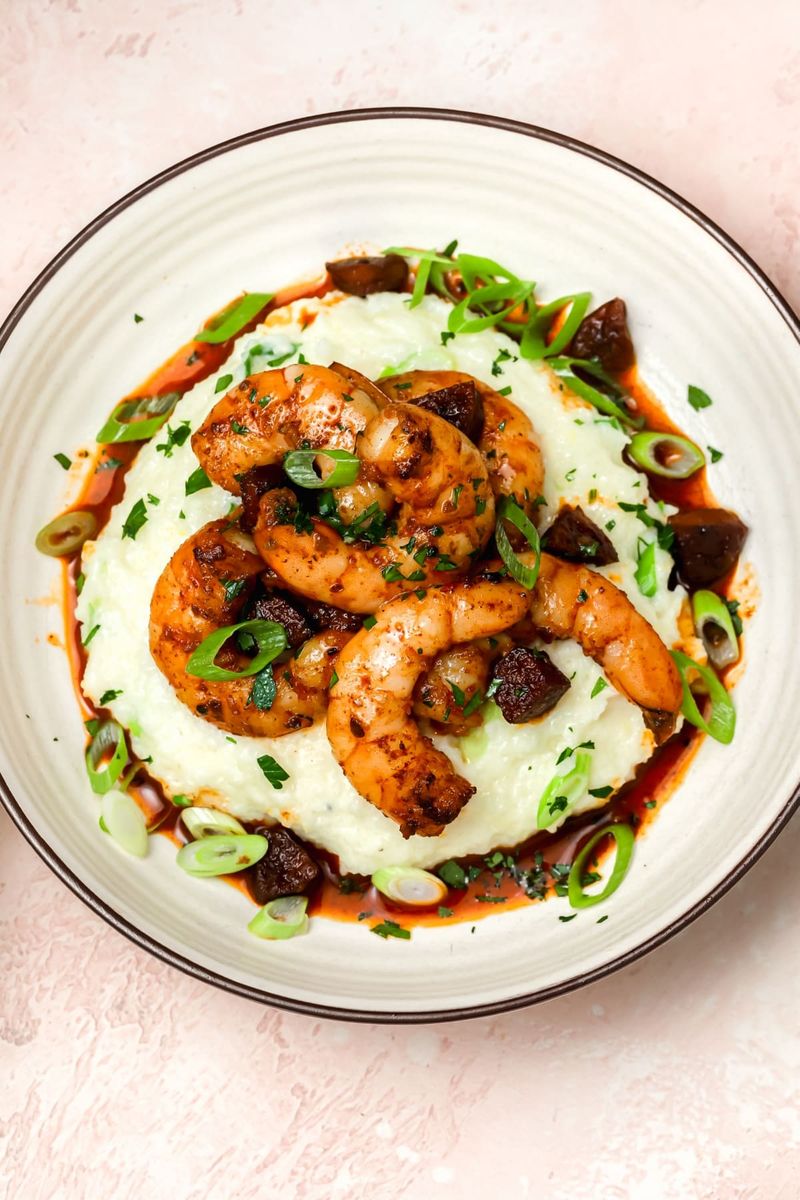 Cajun Shrimp and Grits Bowl