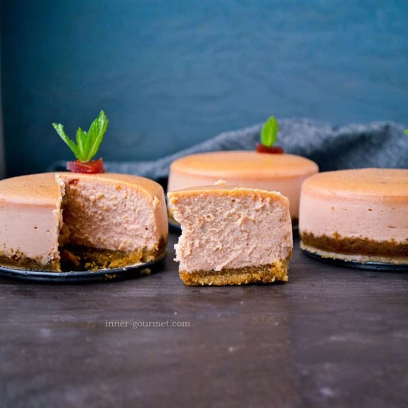 Guava Custard Pudding