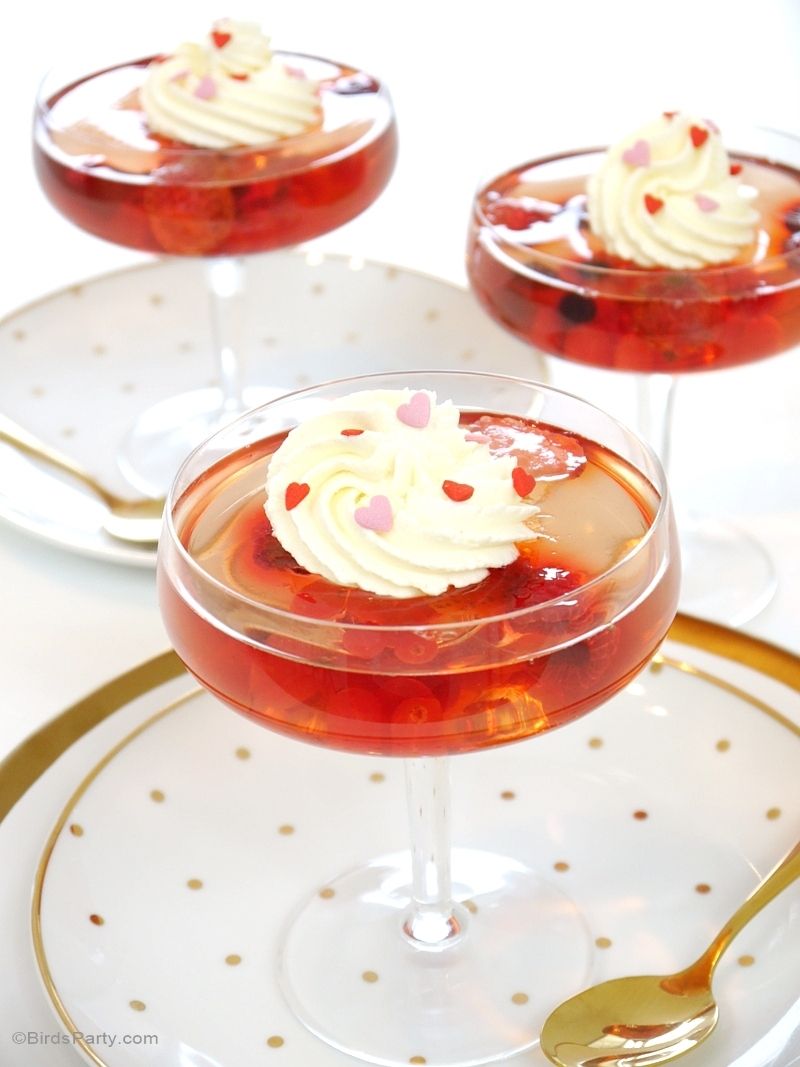 Strawberry And Prosecco Jelly Cake