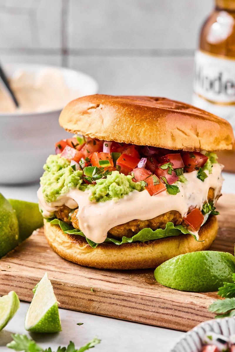Mexican Guacamole Burger