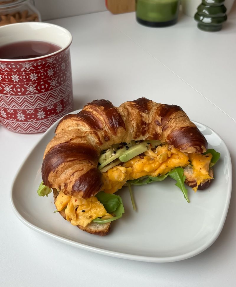Avocado and Everything Bagel Seasoning