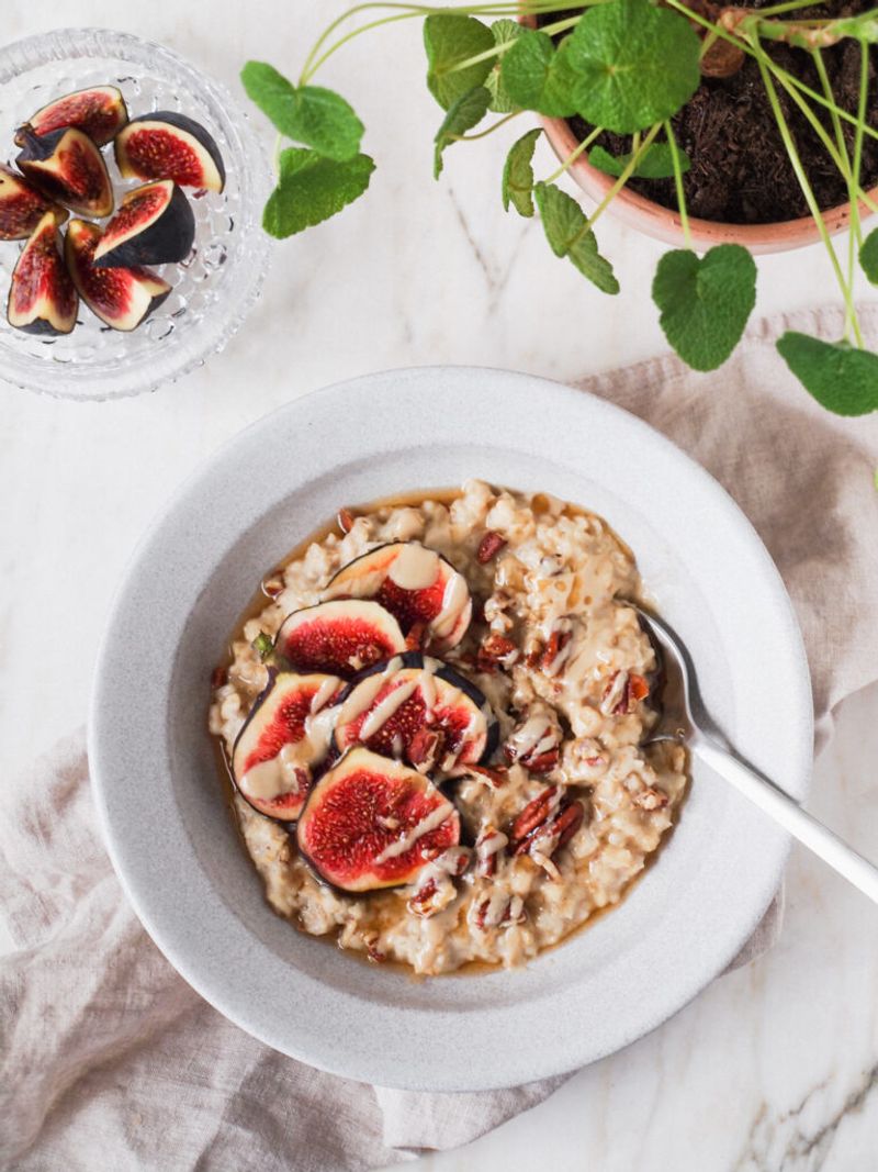 Tahini and Fig Slices