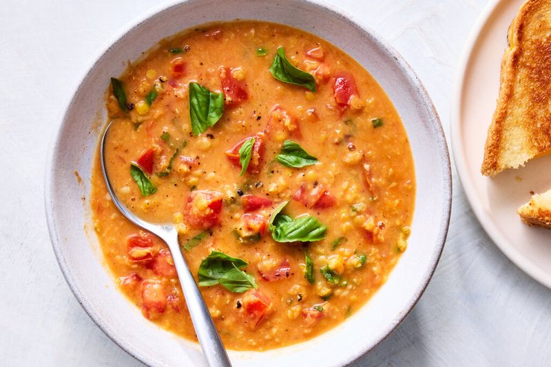 Tomato and Lentil Soup