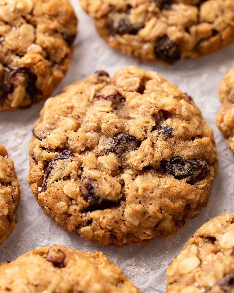 Oatmeal Raisin Cookies (Lightened Up)