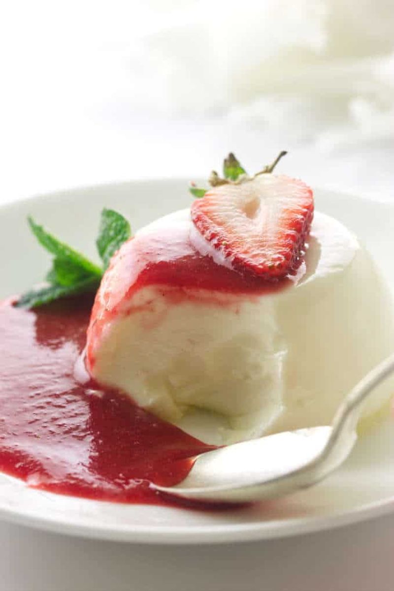 Vanilla Bean Panna Cotta