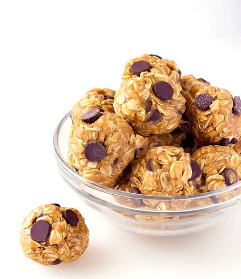 No Bake Peanut Butter Oat Balls