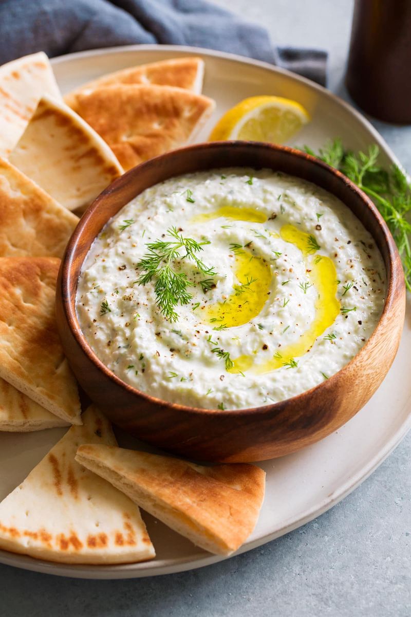 Tzatziki with Warm Pita