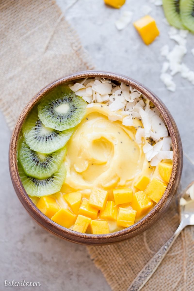 Tropical Mango Pineapple Smoothie Bowl