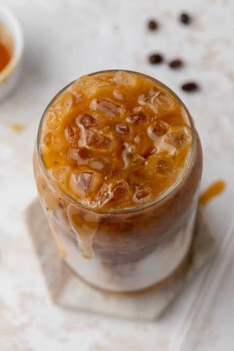 Iced Caramel Macchiato