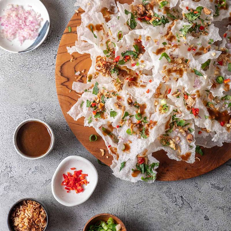 Rice Paper Crisps with Chili Oil