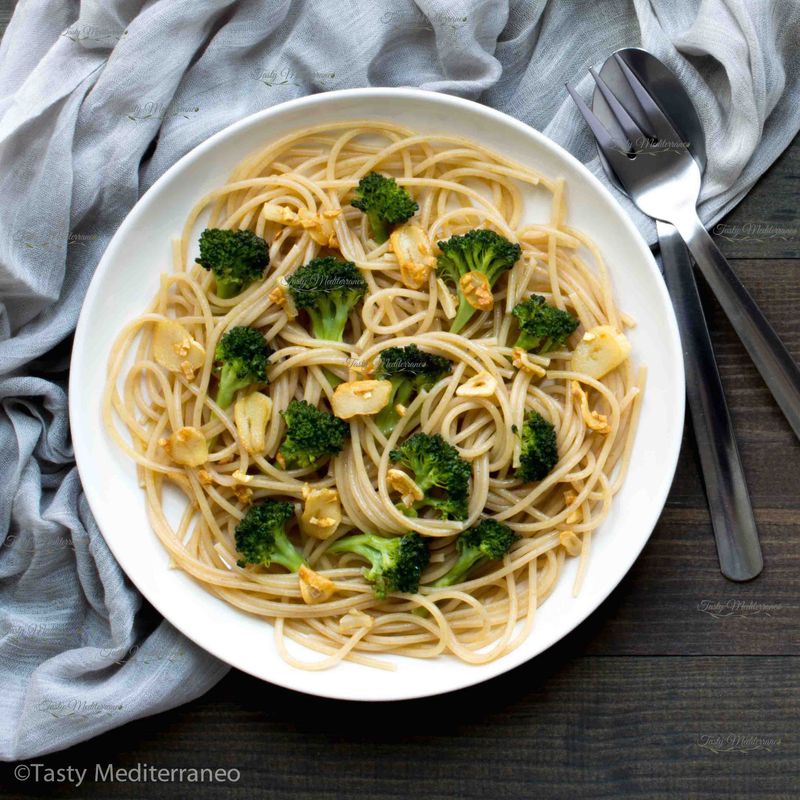 Capellini with Garlic and Olive Oil