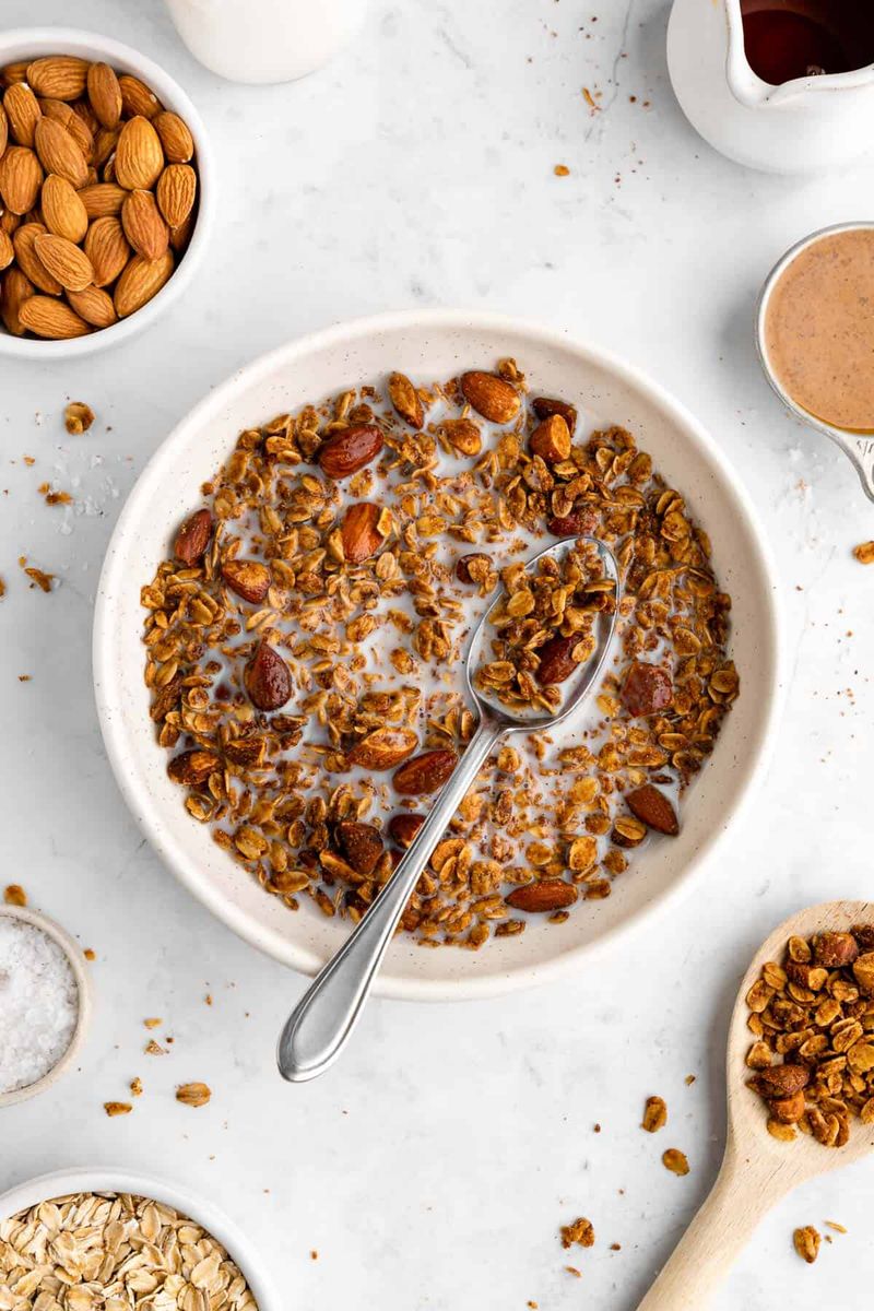 Homemade Granola with Almond Milk