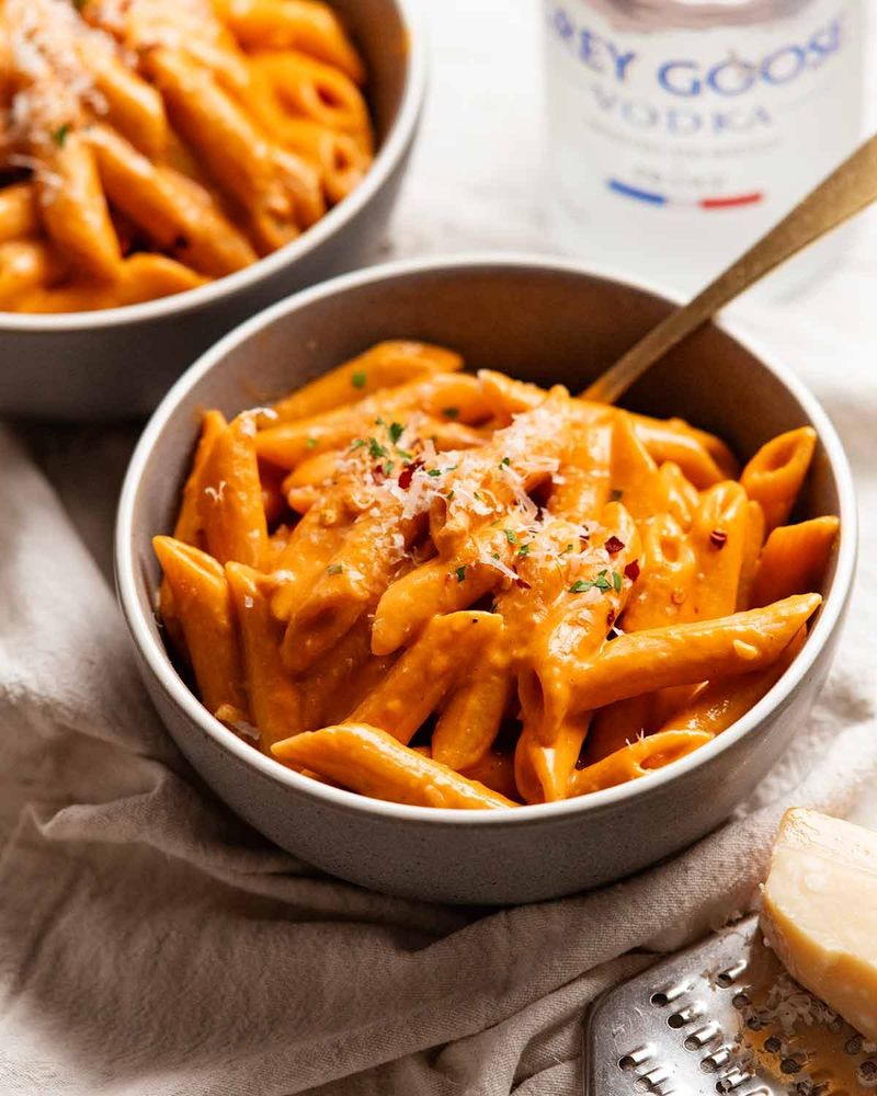 Creamy Vodka Penne (Penne alla Vodka)