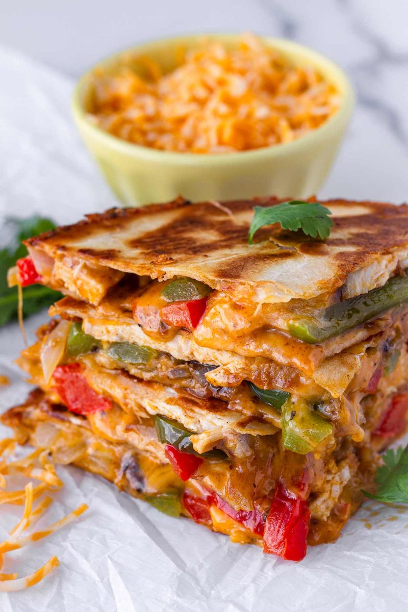 Quesadillas with Chicken and Cheese