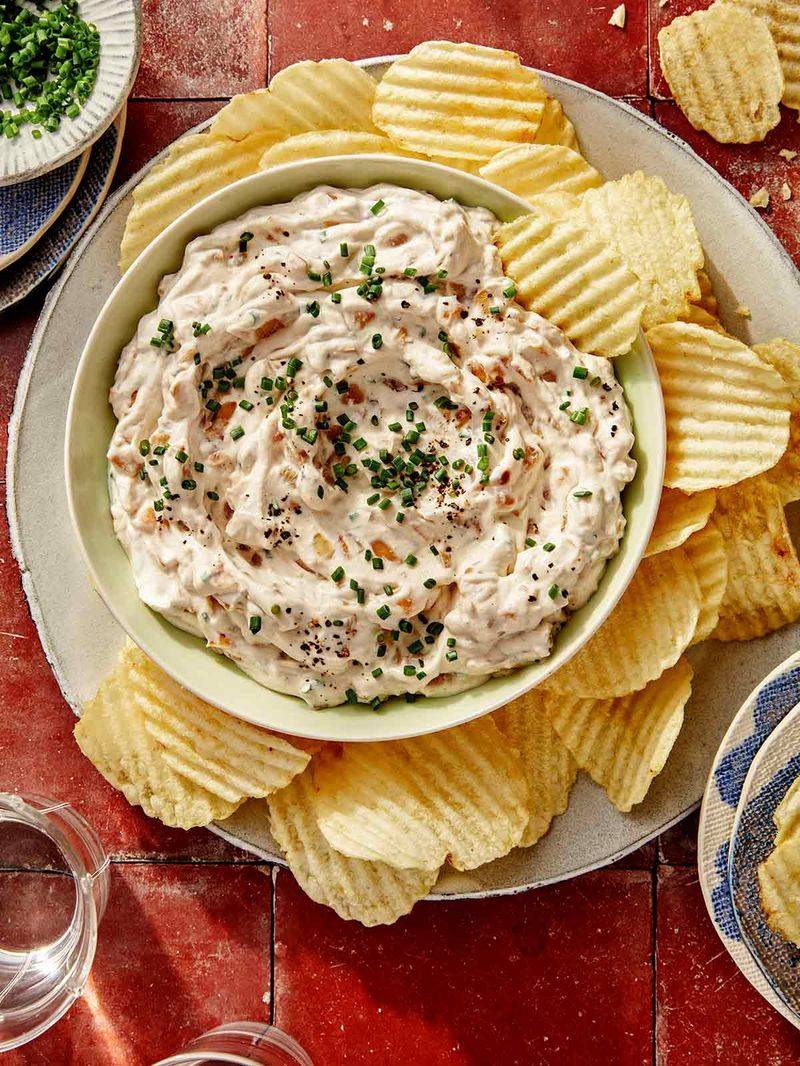 Potato Chips with French Onion Dip