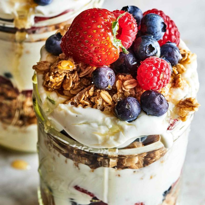 Crunchy Granola and Yogurt Parfait Lunch Box