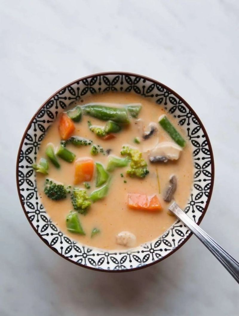 Curry Sauce Veggie Soup