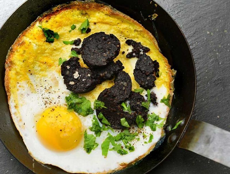 Black Pudding (Lancashire vs. Stornoway, Scotland)