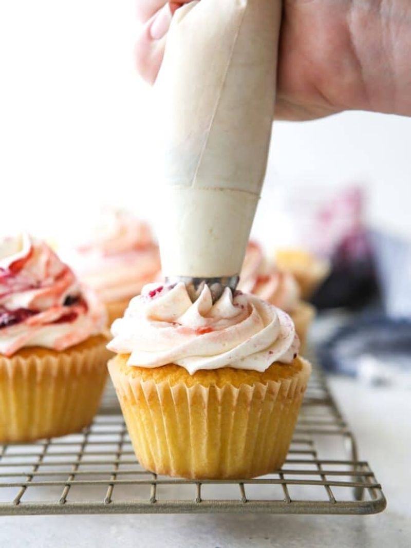 Vanilla Cupcakes with Buttercream