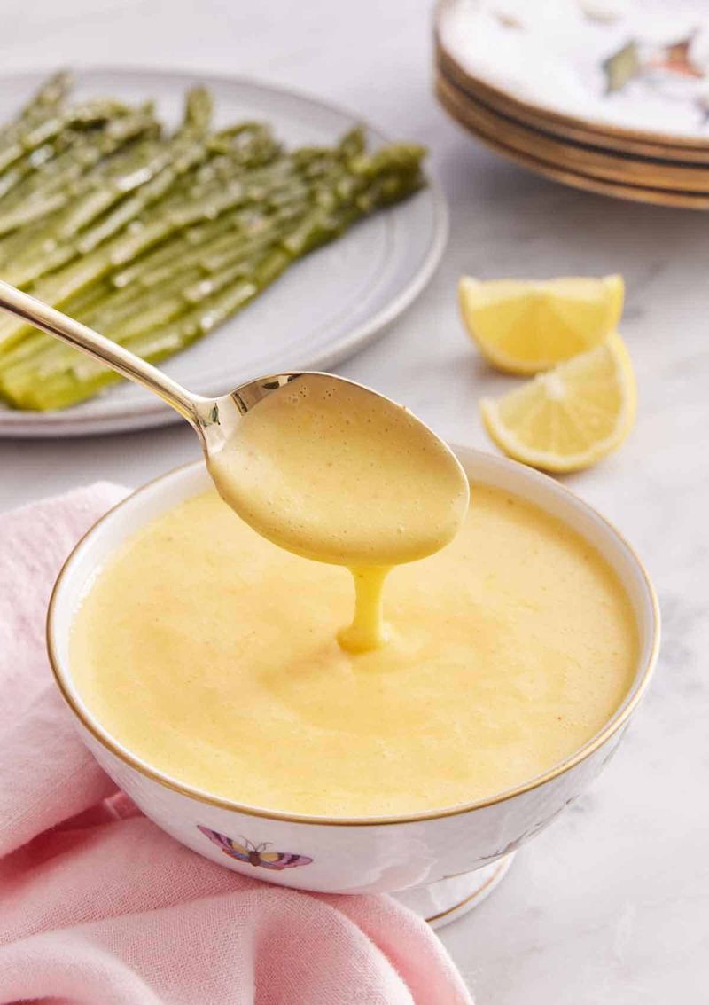 Classic Hollandaise Sauce