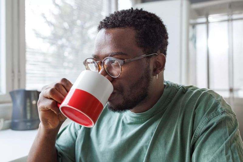 Drinking Coffee on an Empty Stomach