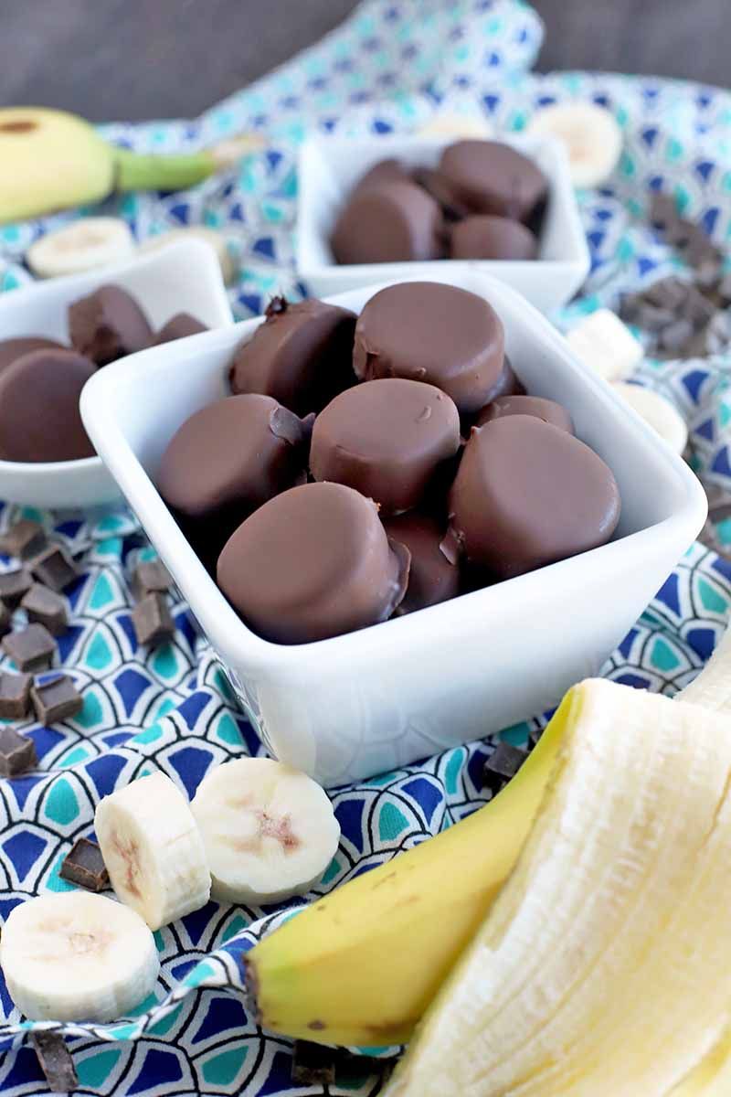 Banana with Dark Chocolate Dip