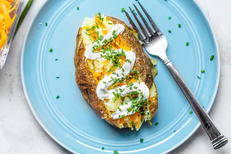 Microwave Baked Potato With Toppings
