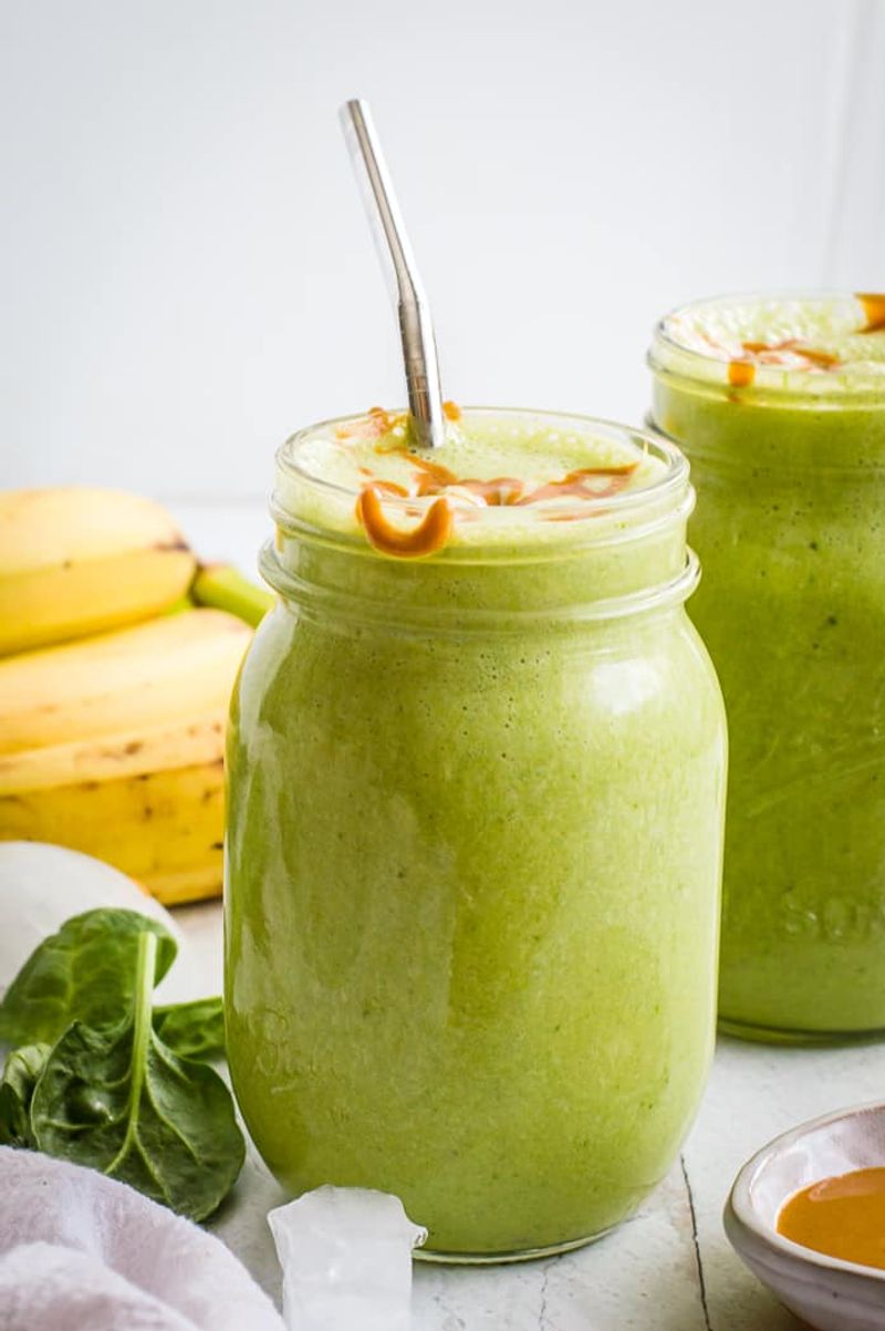 Smoothie with Spinach and Banana
