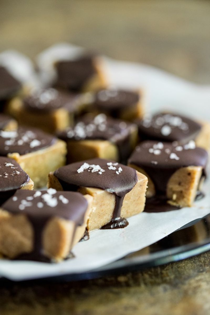 Chocolate Almond Freezer Fudge