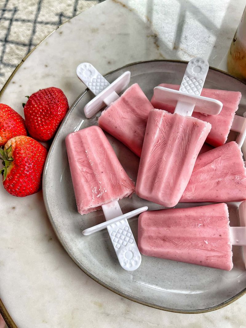 Strawberry Yoghurt Popsicles