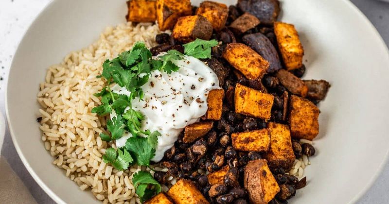 Spicy Black Bean and Sweet Corn Traybake Bowls