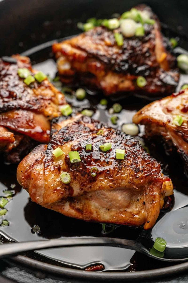 Sticky Honey Garlic Chicken Thighs