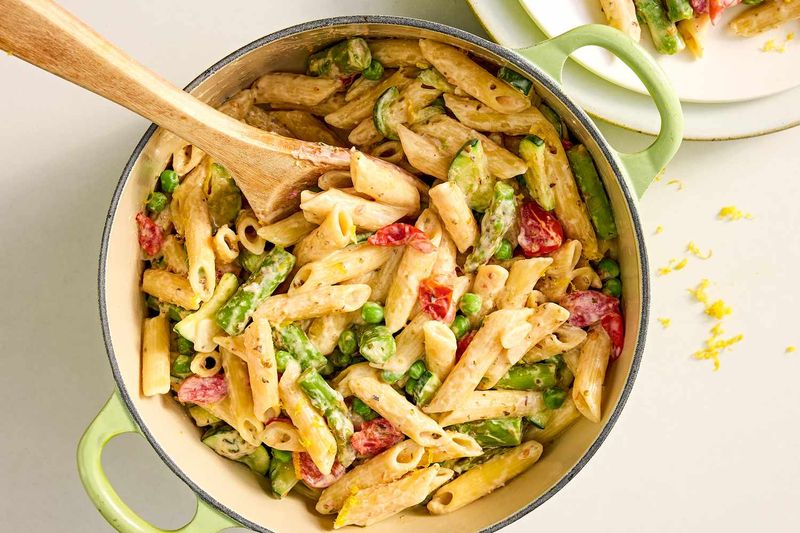 One-Pot Pasta Primavera