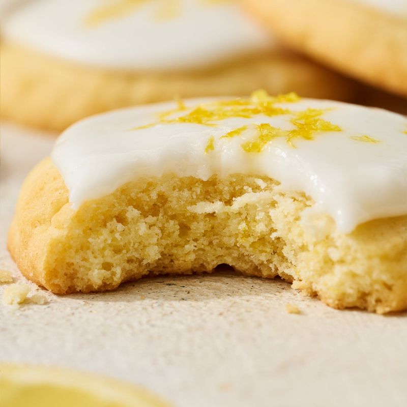 Lemon Drizzle Biscuits