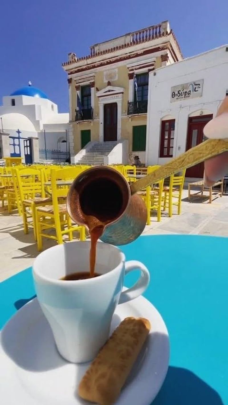 Ellinikos Kafes with Koulouri