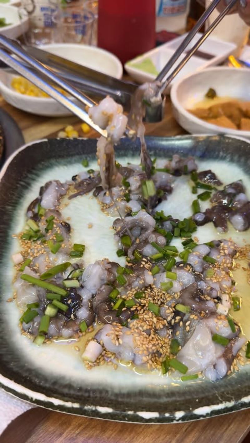 Hákarl vs Kiviak – A Fermentation Face-Off... Actually: Sannakji – Live Octopus (South Korea)