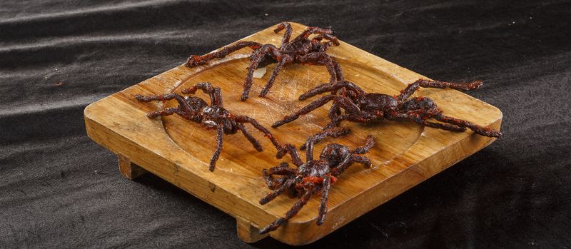 Fried Tarantulas – Crispy Spiders (Cambodia)