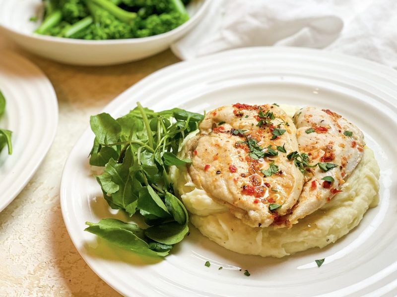 Skordalia Dip with Grilled Chicken Strips