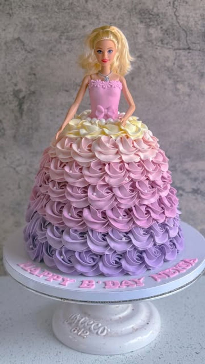 Dolly Varden Cake