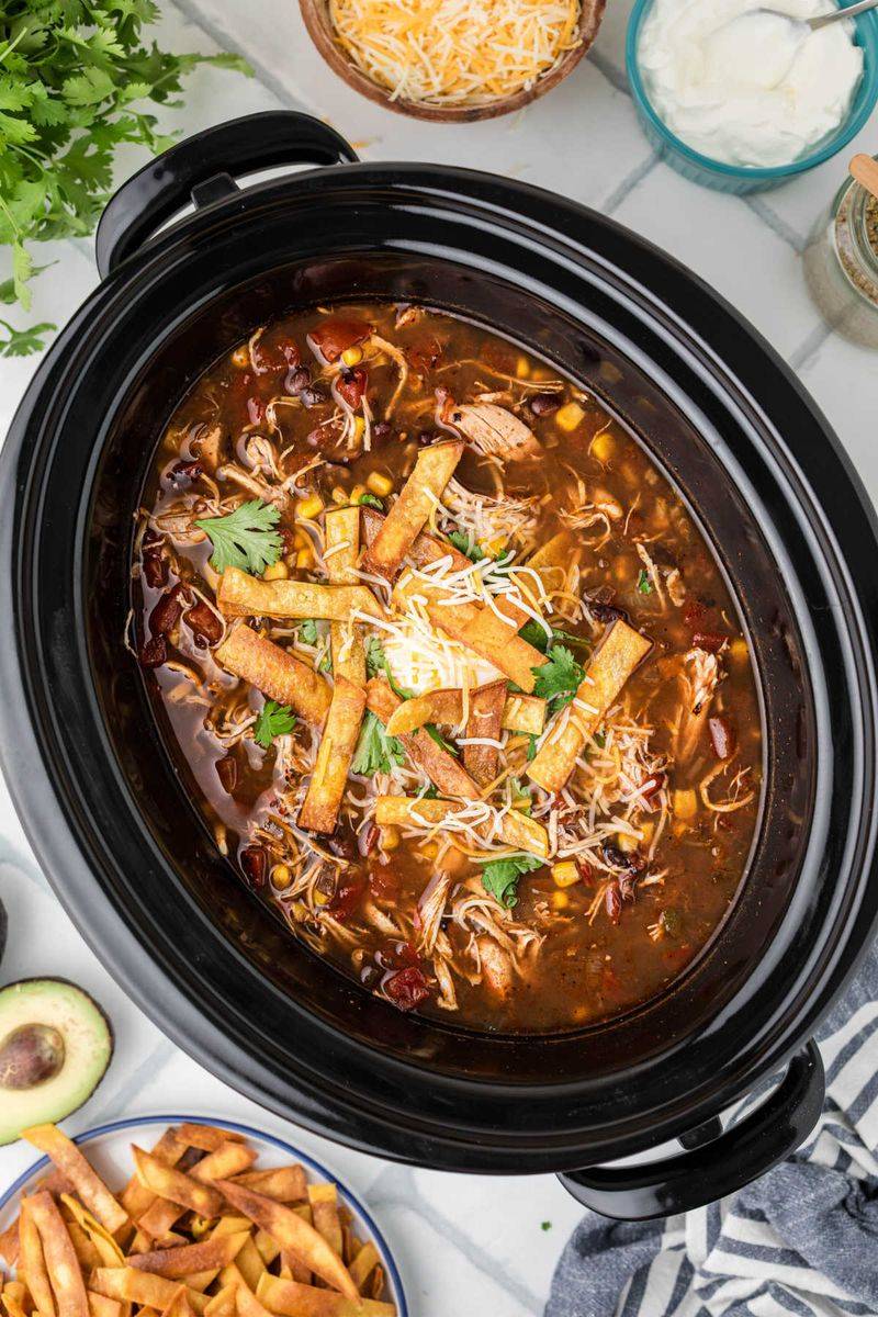 Slow Cooker Chicken Tortilla Soup